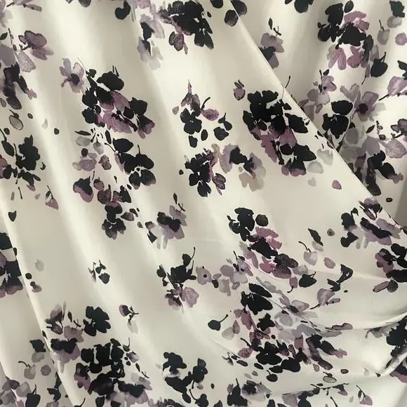 White House Black Market Purple Floral Ruched Top Sz S - Picture 3 of 5